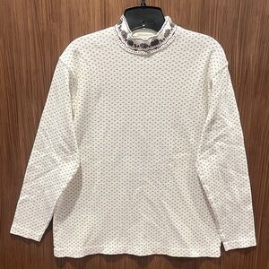 🌸 Northern Reflections Fall Themed Mock Turtleneck